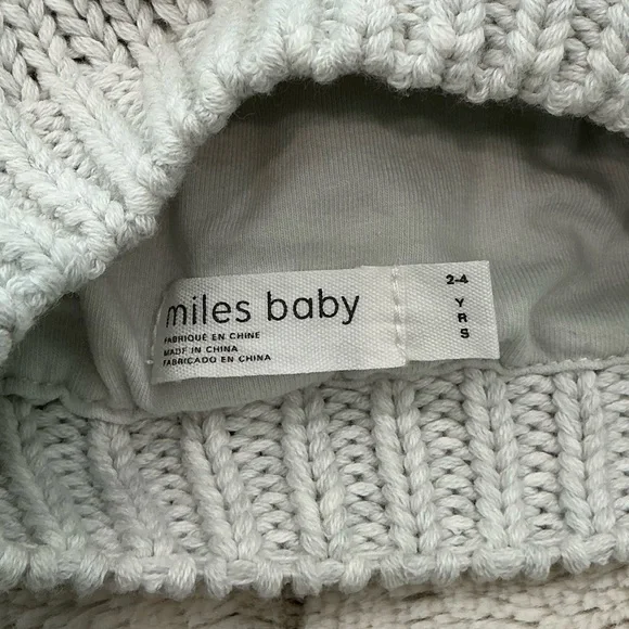 KIDS: Miles Baby Polka Dot Beanie - Picture 4 of 6